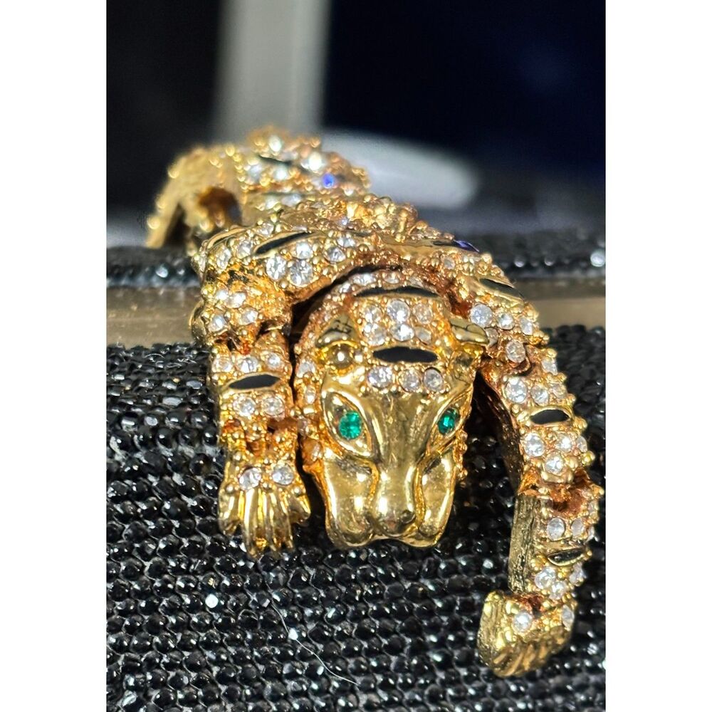 Vintage Articulated Tiger Over the Shoulder Rhinestone Brooch - Picture 2 of 6